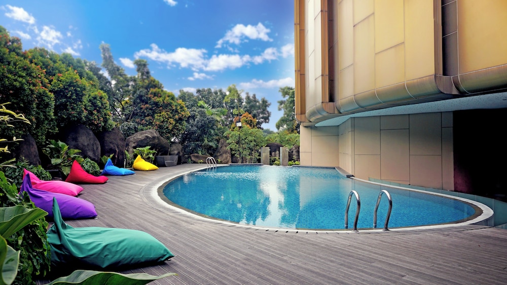 Grand Soll Marina Hotel 58/64
