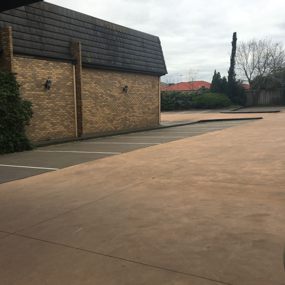 ROWVILLE INTERNATIONAL HOTEL 21/46