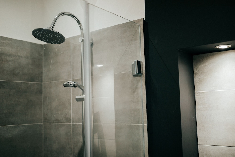 JustStay Ratingen Hotel & Apartments 49/50