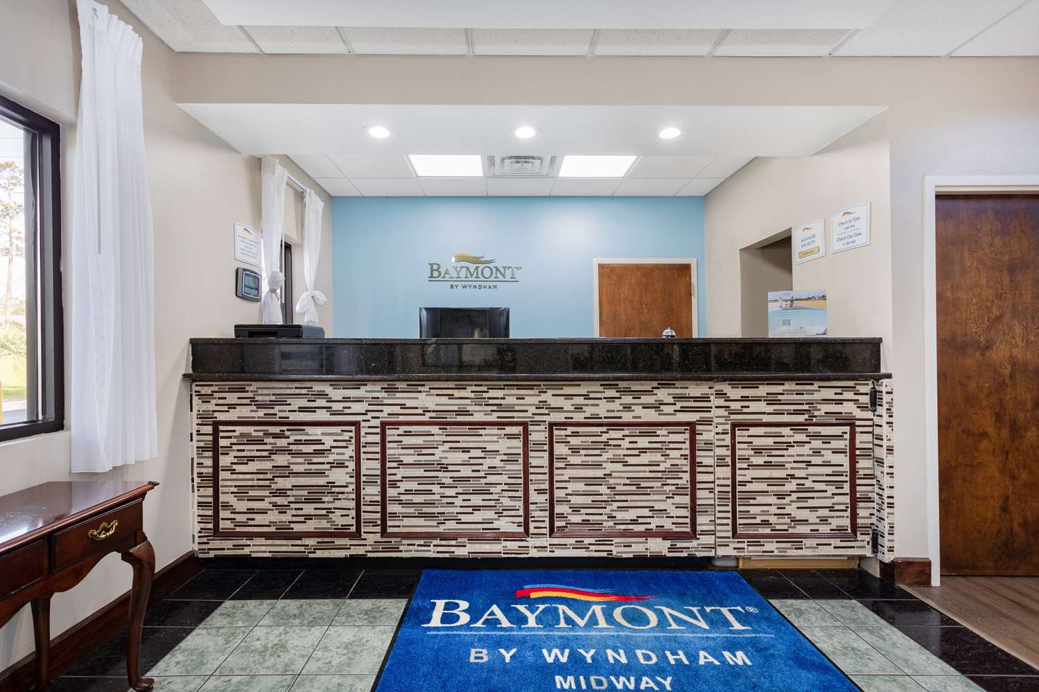 Baymont by Wyndham Midway/Tallahassee 8/58