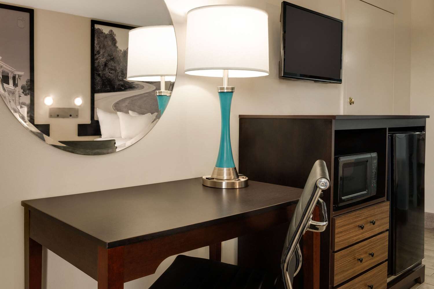 Super 8 By Wyndham Ocean Springs Biloxi 25/43