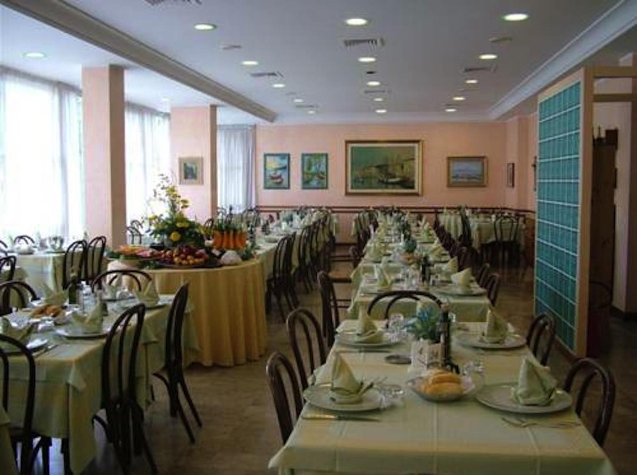 Hotel Acerboli 46/59