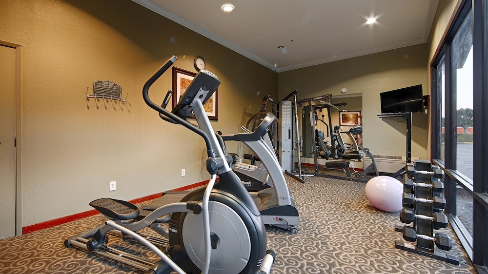 Best Western Plus Forest Park Inn 28/53