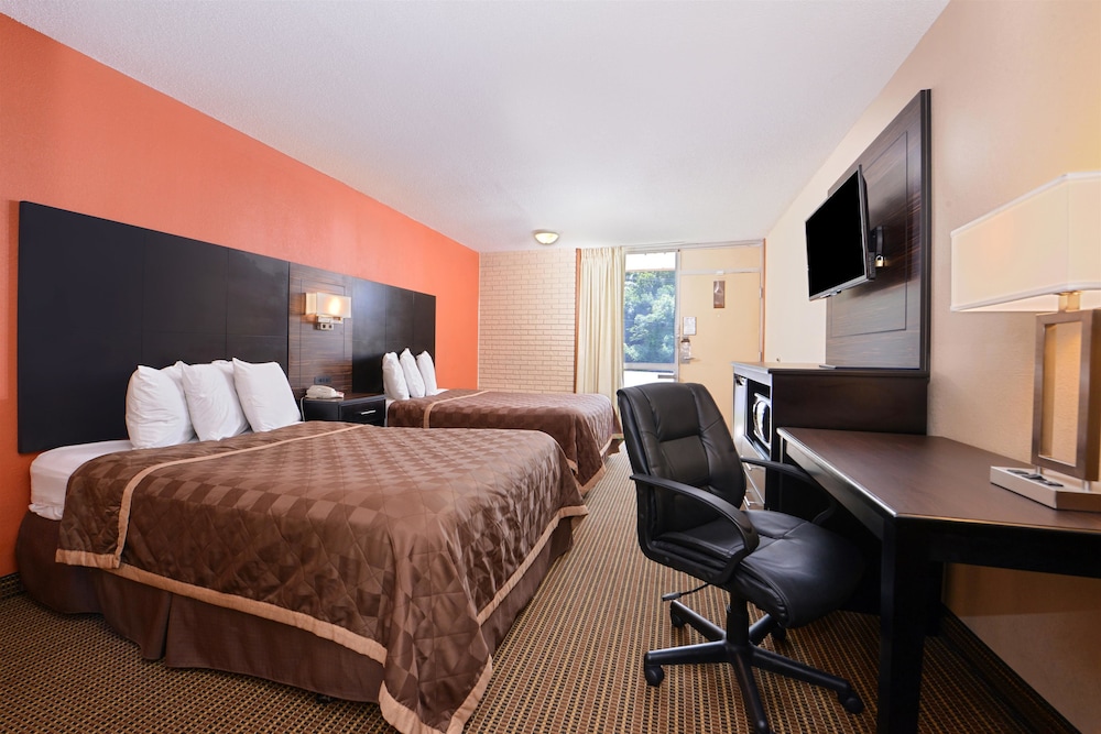 Americas Best Value Inn Collinsville St. Louis 28/29