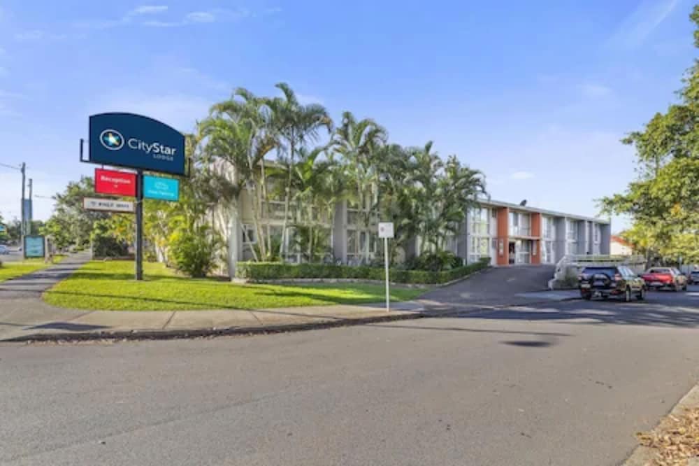 City Star Lodge 5/46