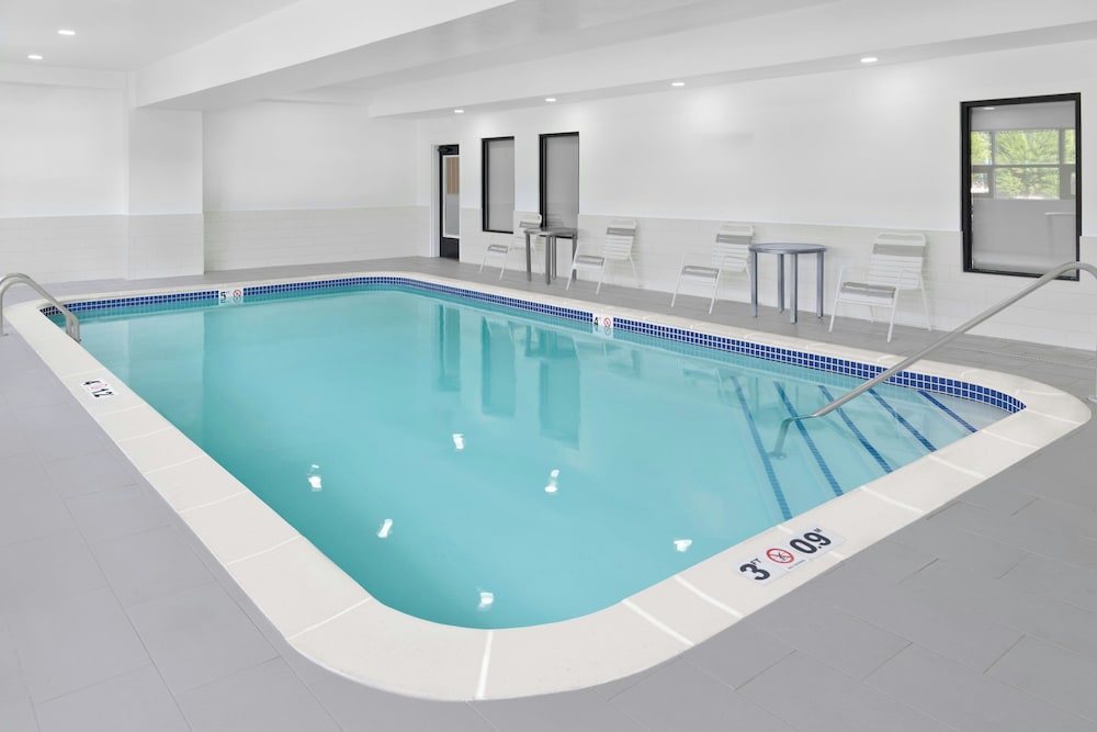 TownePlace Suites Detroit Warren 30/63