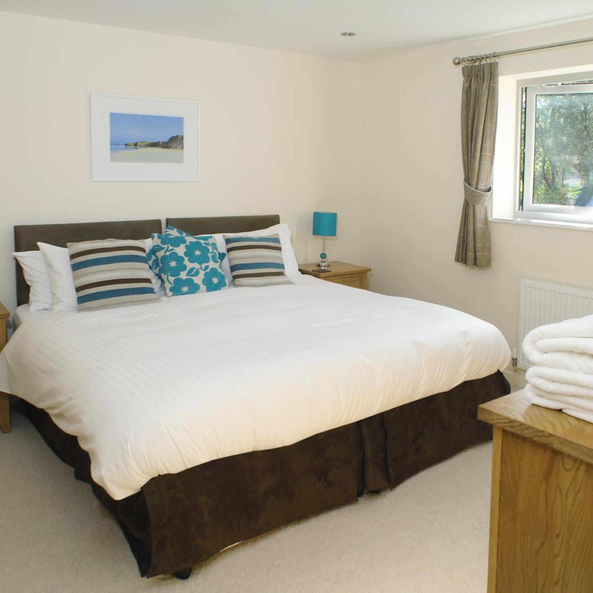 Lakehouse, 8 Beds, Pet Friendly, Hot Tub