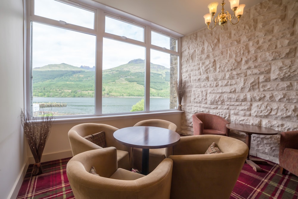 Arrochar Hotel 12/23