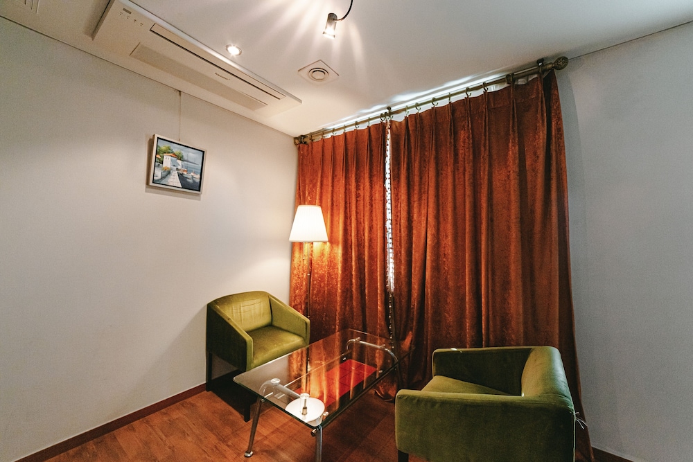 Hotel Gallery 24/50