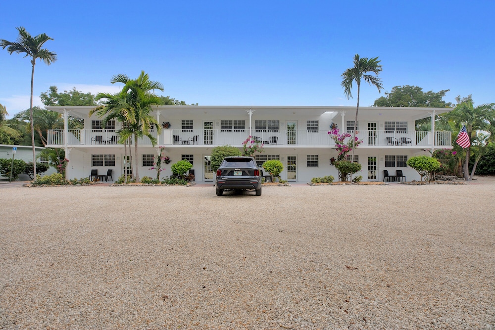 Atlantic Bay Resort 36/50