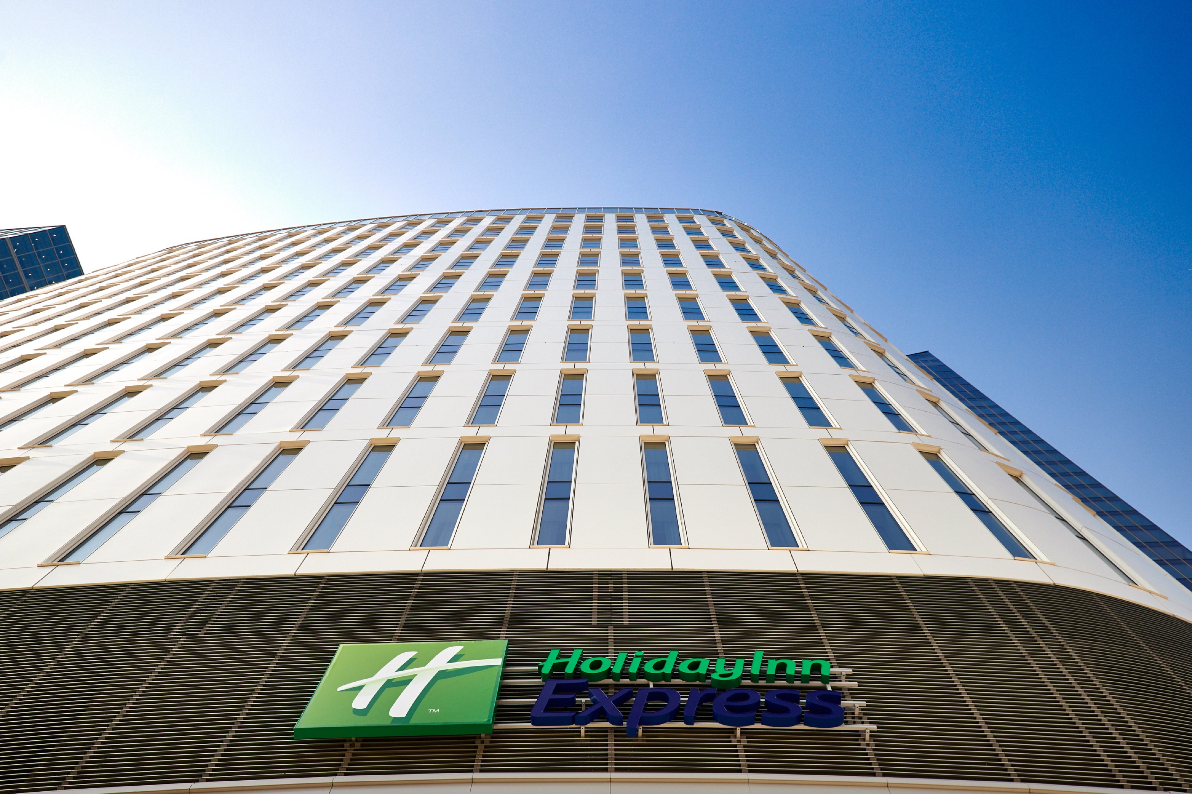 Holiday Inn Express WARSAW - THE HUB 3/38
