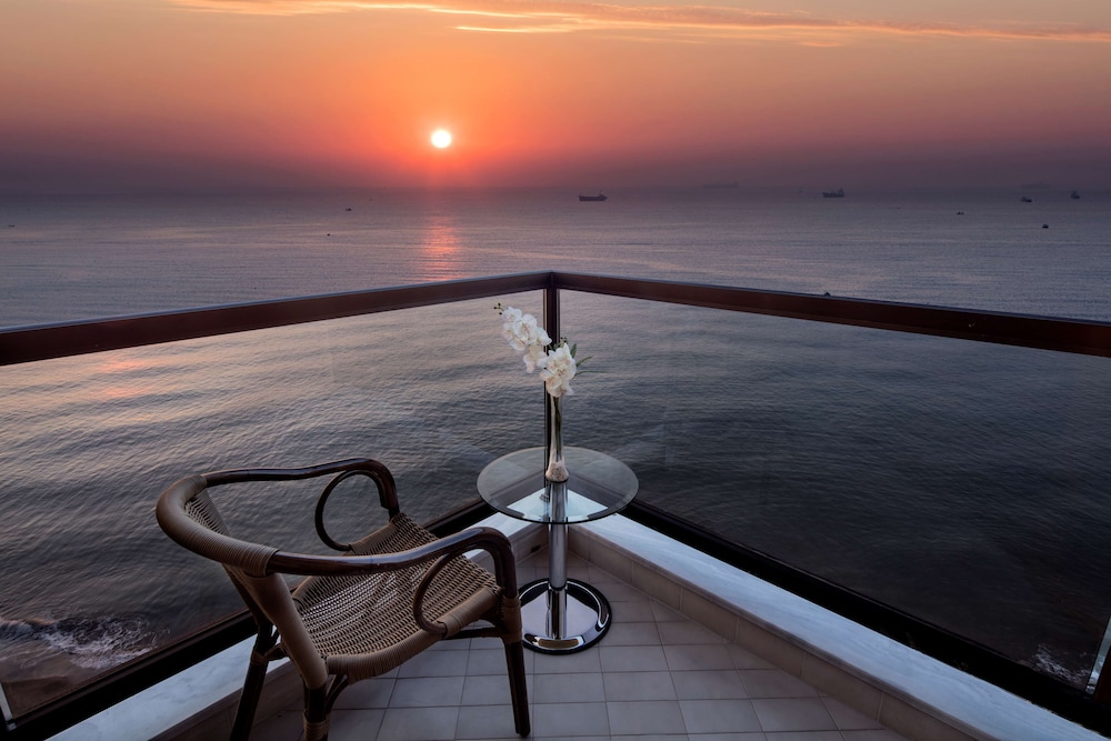 Mersin Hiltonsa Hotel 44/82