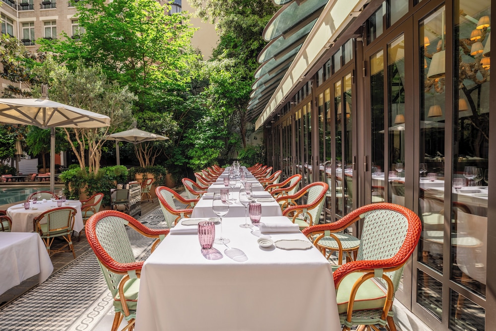 Le Royal Monceau Raffles Paris 66/80