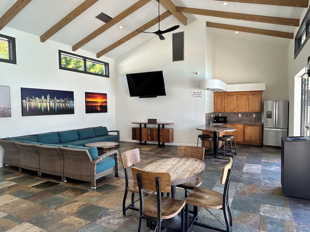 Winners Circle Resort 33/51
