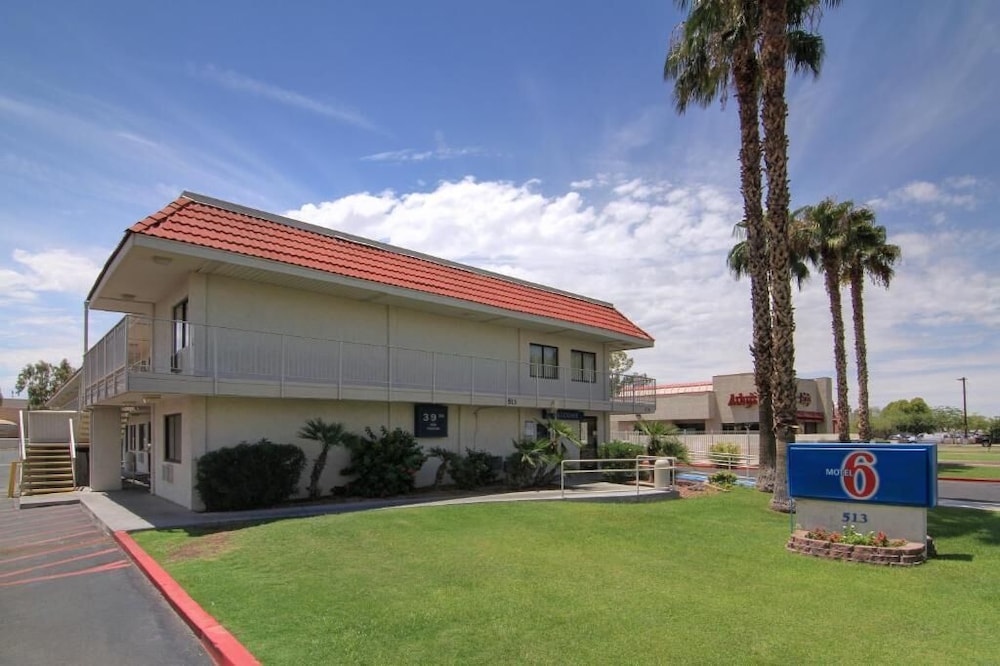 Motel6 Tempe, AZ - Broadway - ASU 10/63