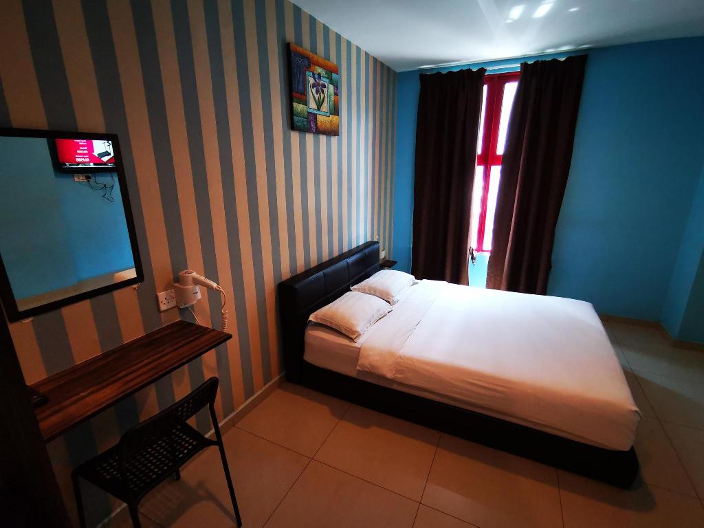 Parc Hotel Pelangi Damansara 16/26