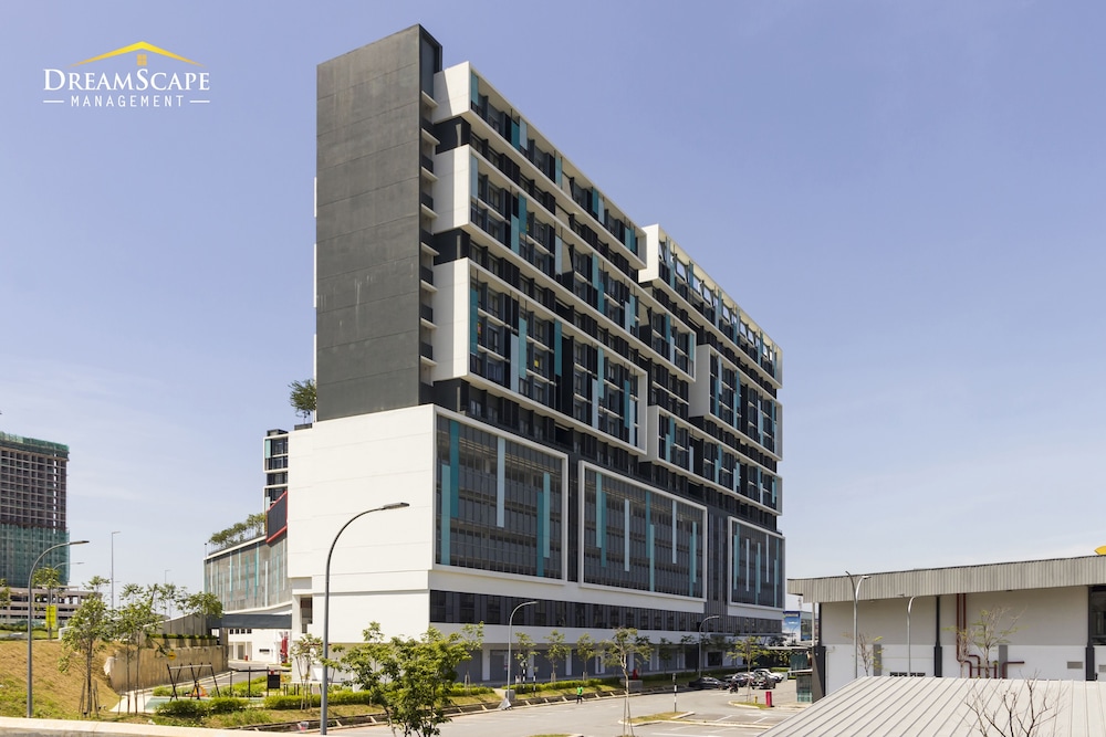Core Suite KLIA By DreamScape 1/26
