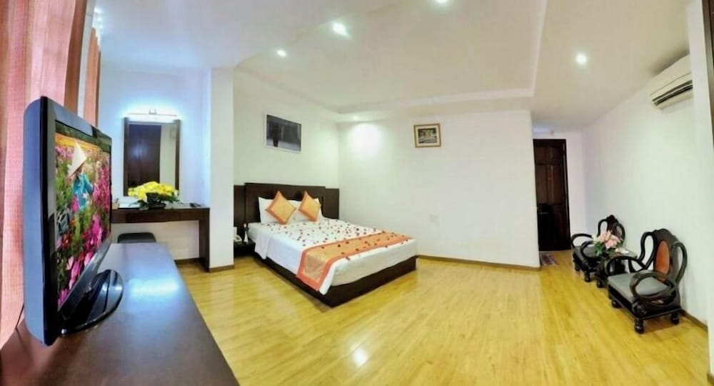 Little Brick Saigon Hotel 26/45