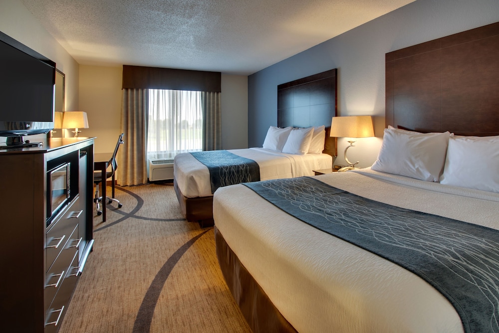 Wingfield Inn Suites 14/49