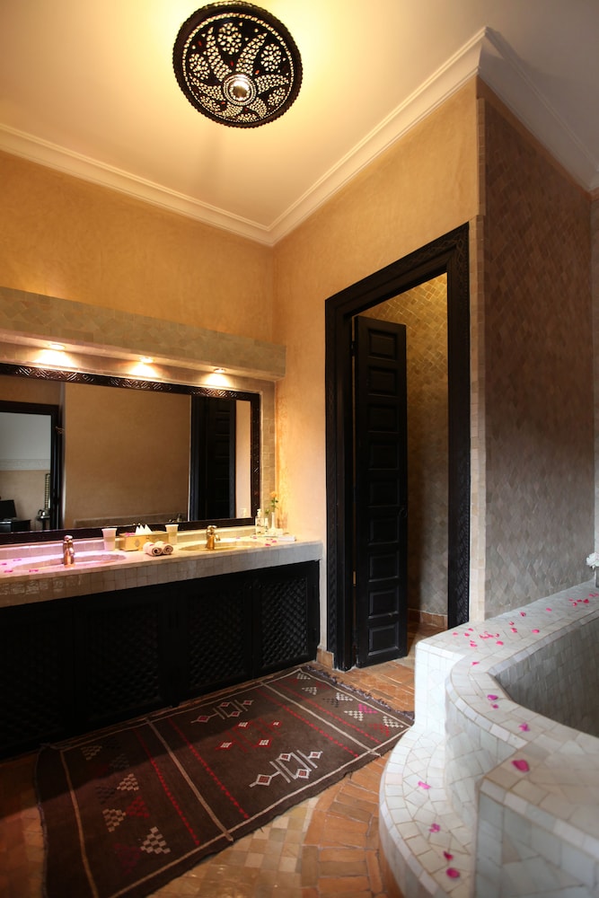 Le Riad Monceau 18/79