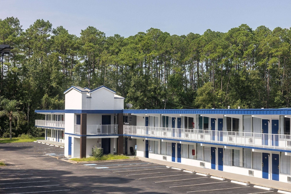 Travelodge by Wyndham Kingsland GA 6/61