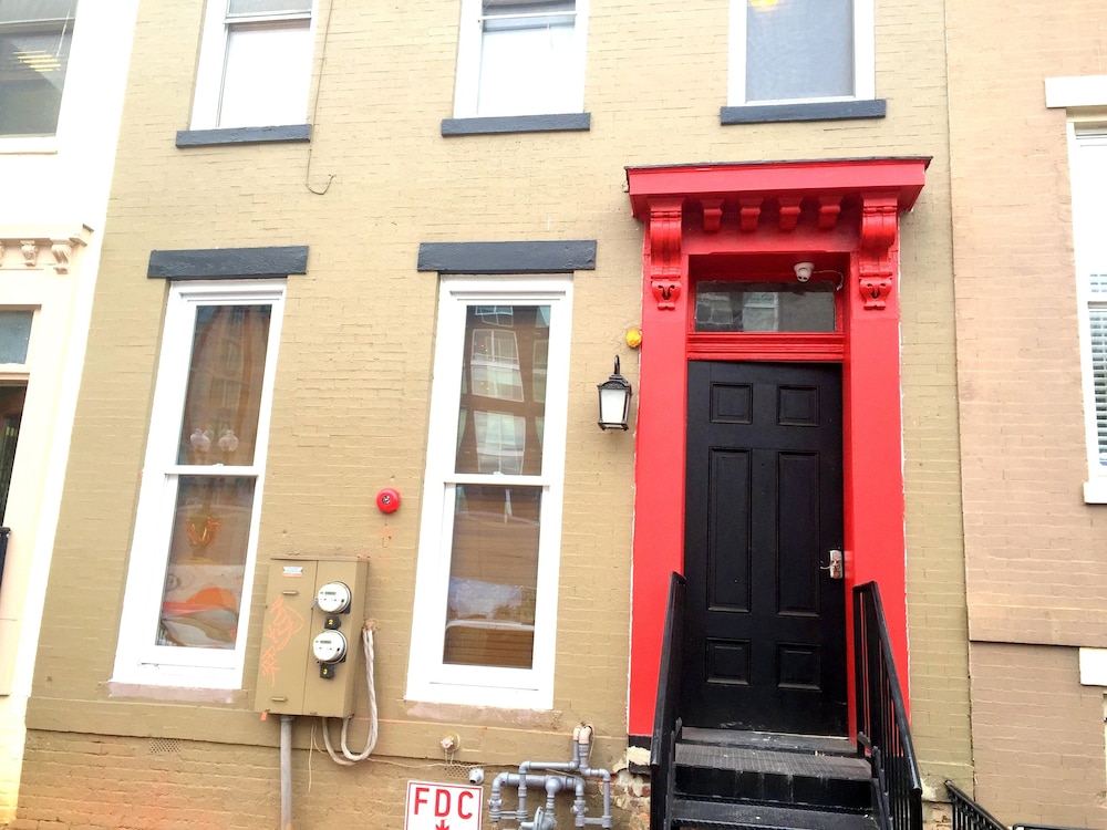 Dc International Hostel 2/28