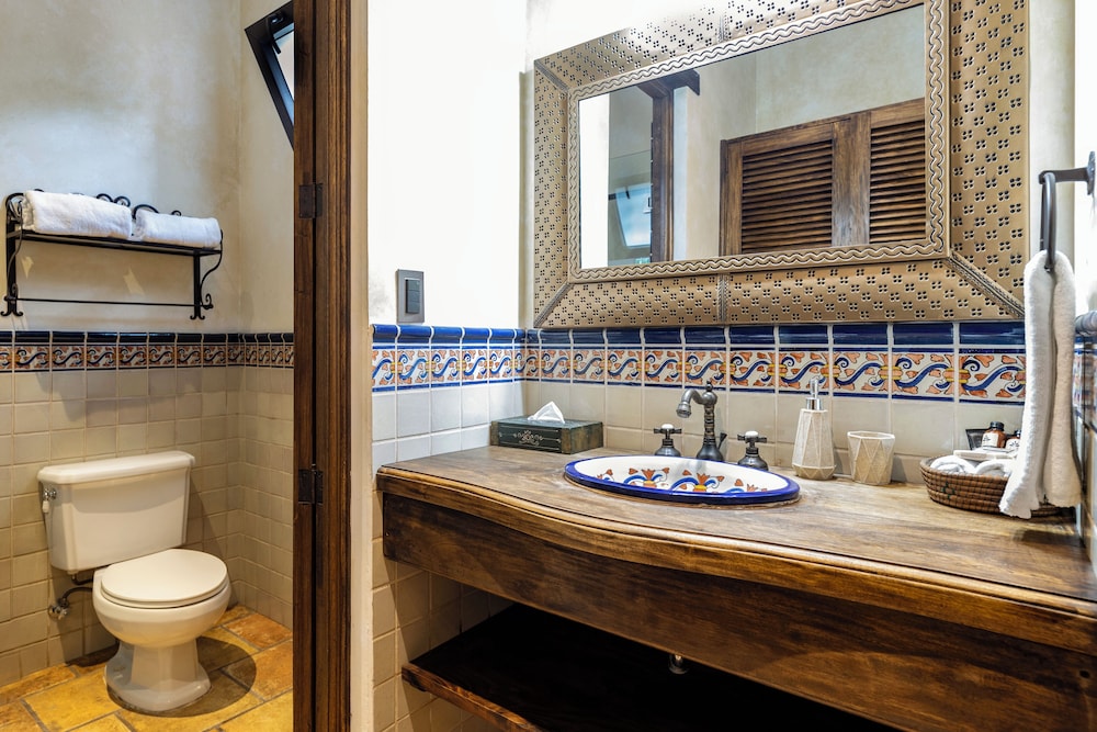 Casa Faustina Boutique Hotel 63/66