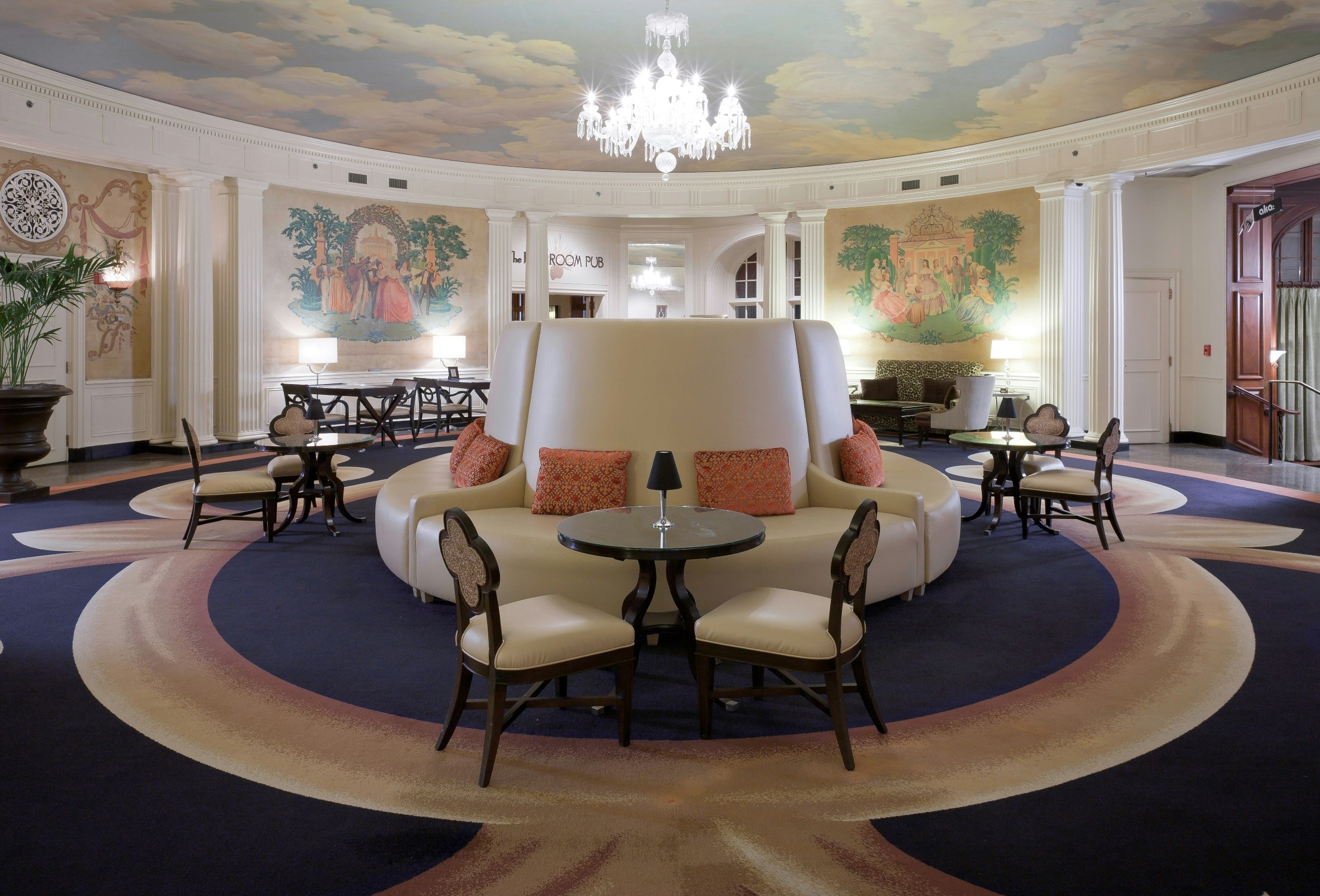 Hotel Roanoke Conference Ctr Curio Collection By Hilton 25/58