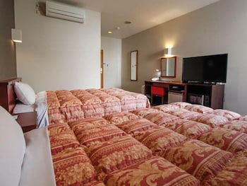 Hotel Livemax BUDGET Hamamatsu Ekimae 8/33