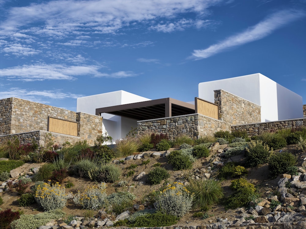 Bonzoe Homes & Villas 45/50