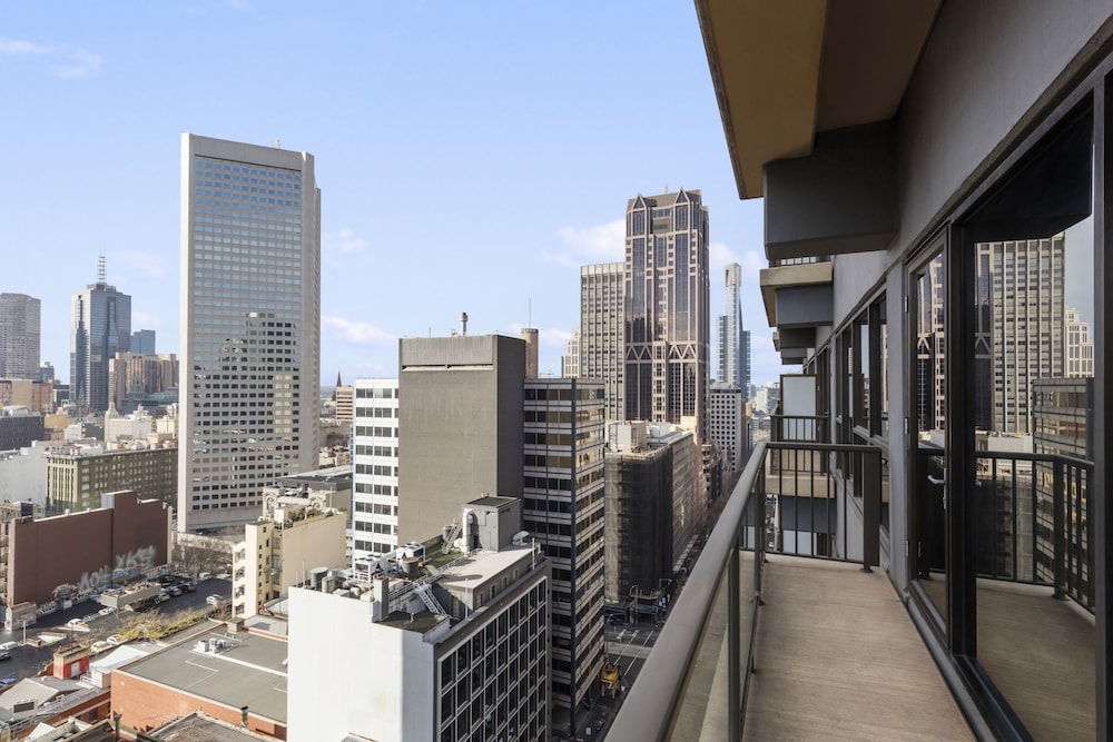 Adina Apartment Hotel Melbourne 69/73