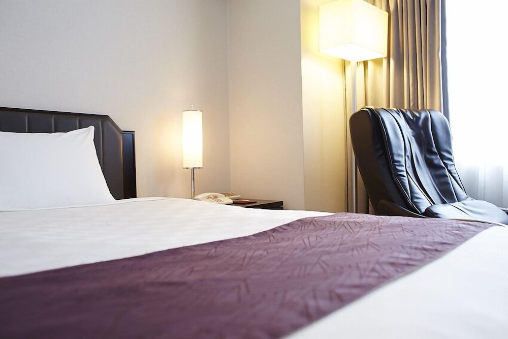Hotel New Otani Takaoka 7/55