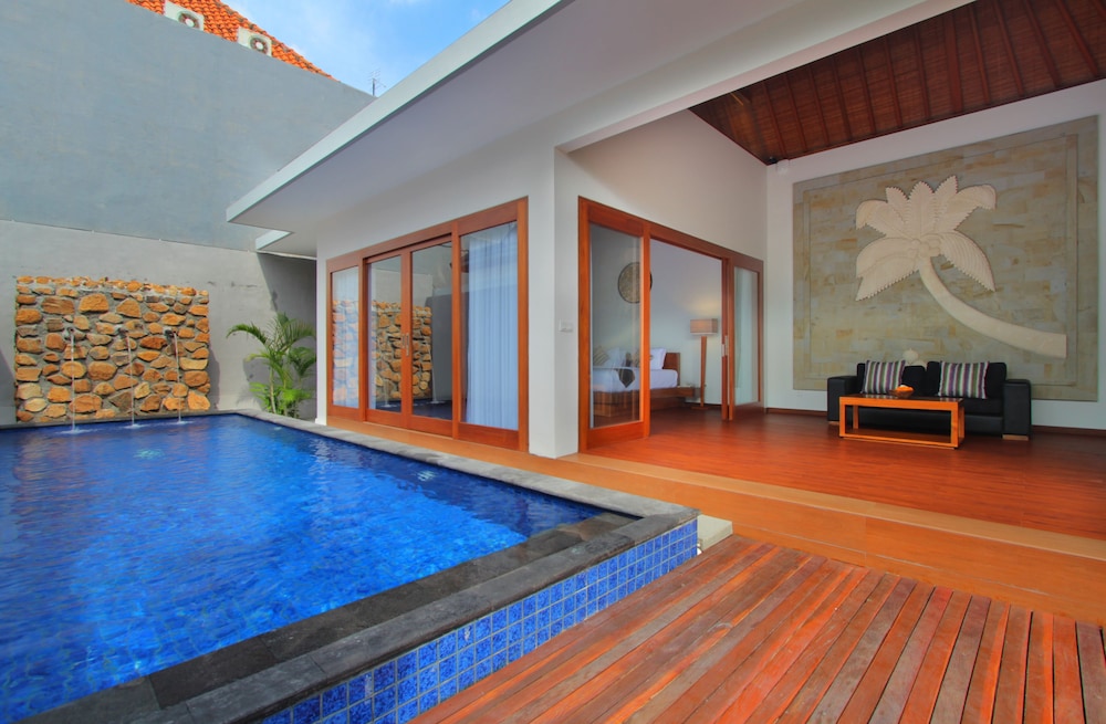 The Prime Seminyak 28/50