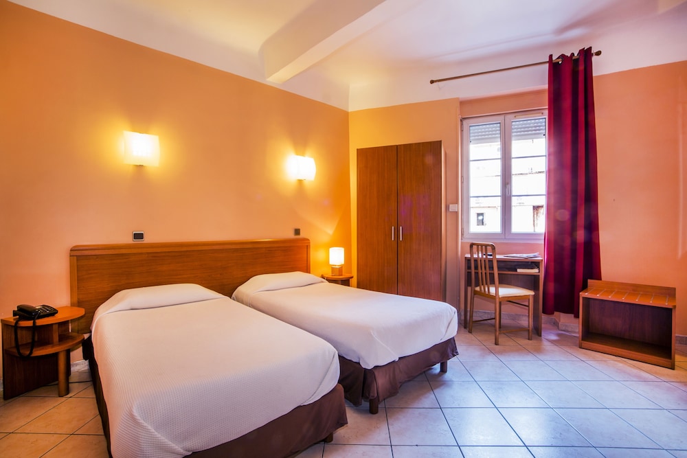 Le Dauphin Hotel 23/54