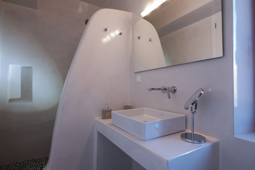 Aplada Suites 68/71