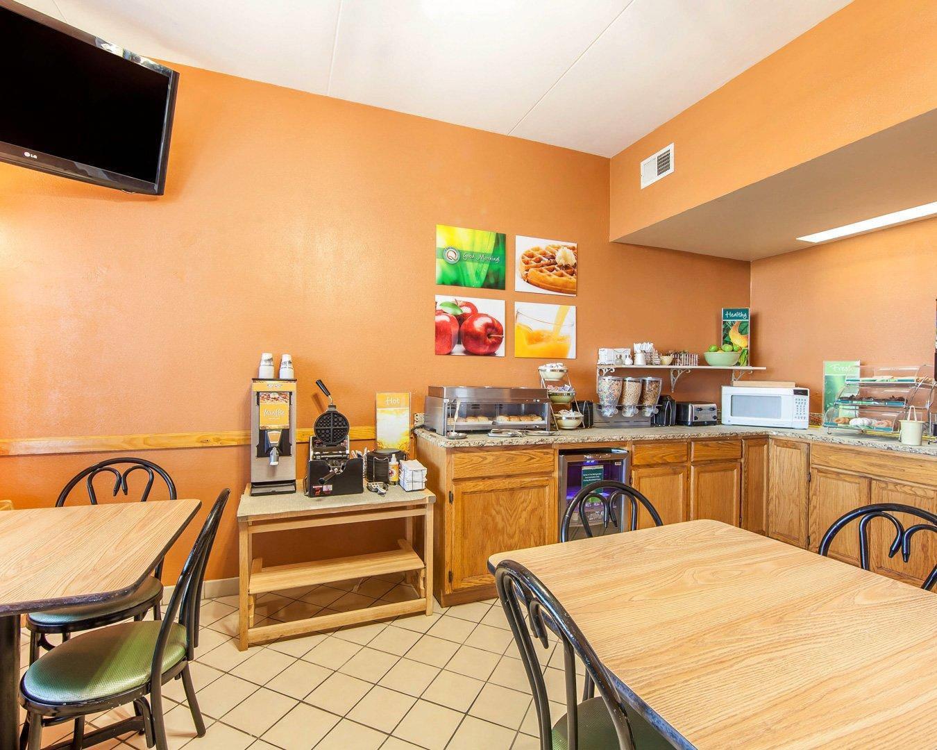 Quality Inn Maysville 28/35