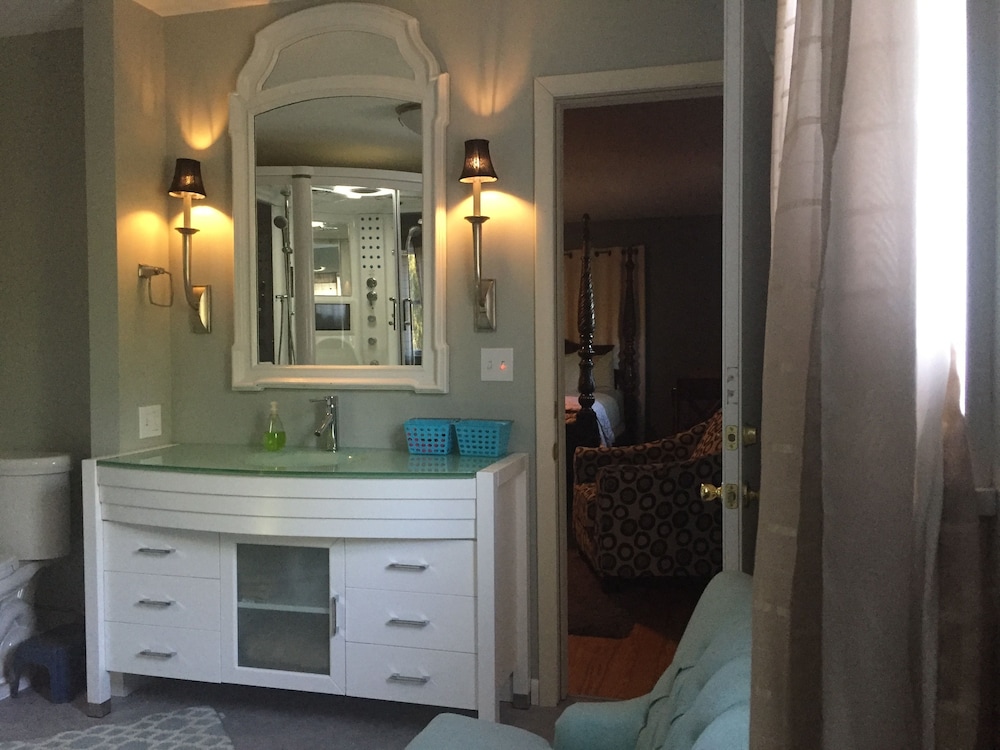 Up Up and Away Lodging 5/14