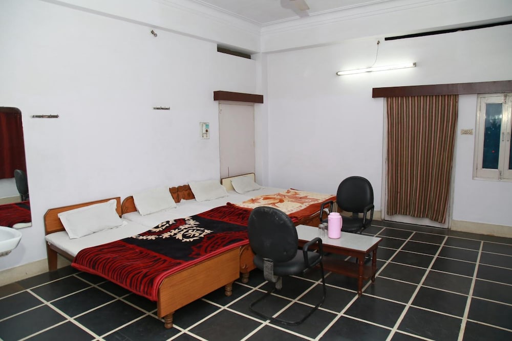 Hotel Ram Niwas 39/47