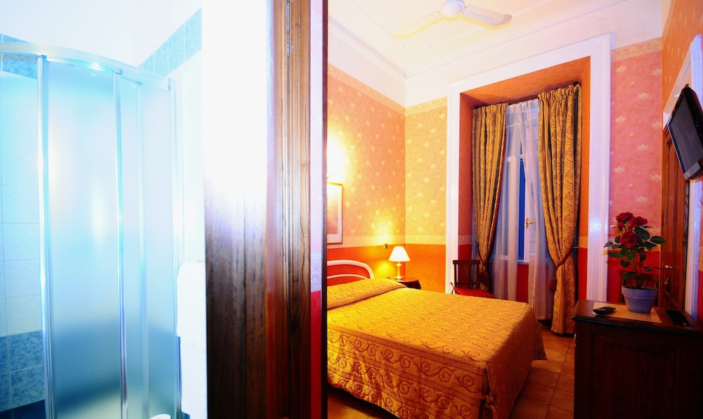 Hotel Sweet Home 39/49
