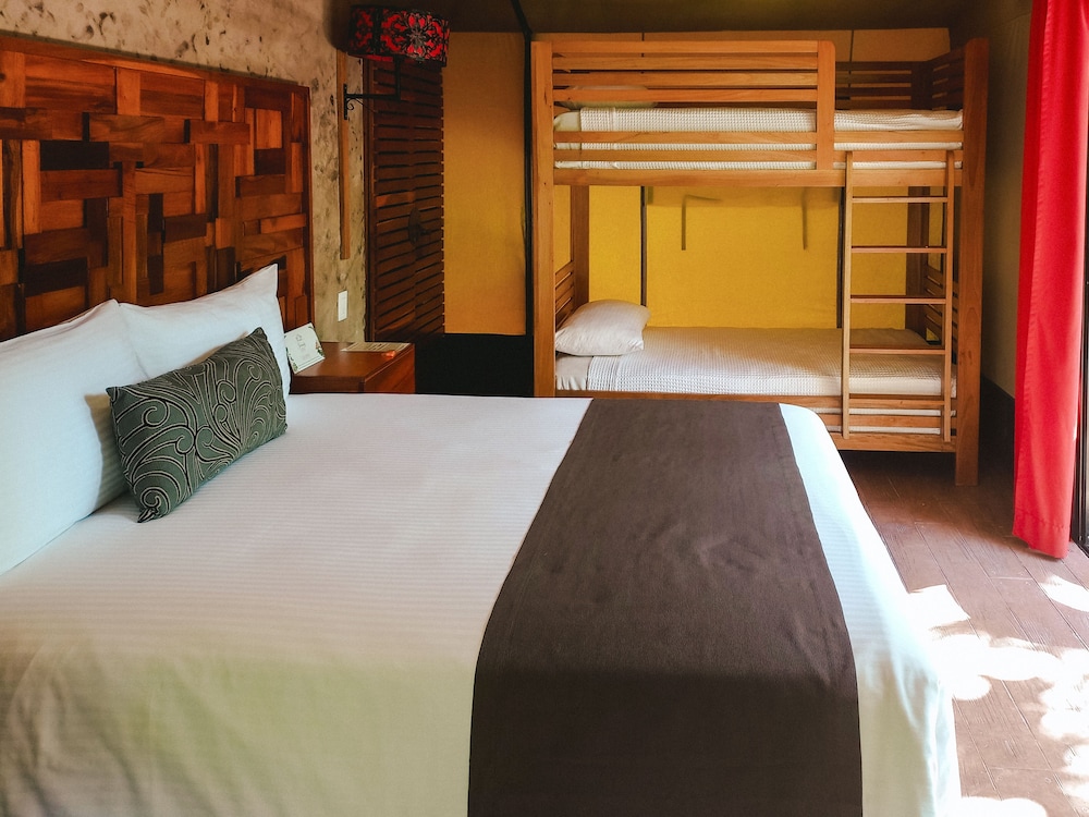 Serenity Authentic Glamping Tulum 39/89