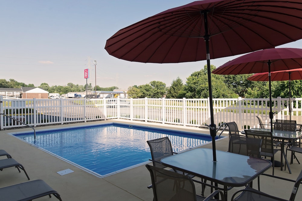 Red Roof Inn Georgetown 32/48