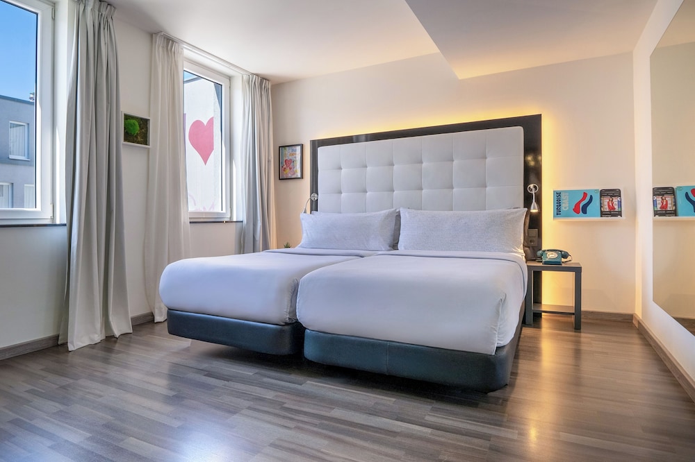 Hotel INNSiDE by Melia Berlin Mitte 23/70
