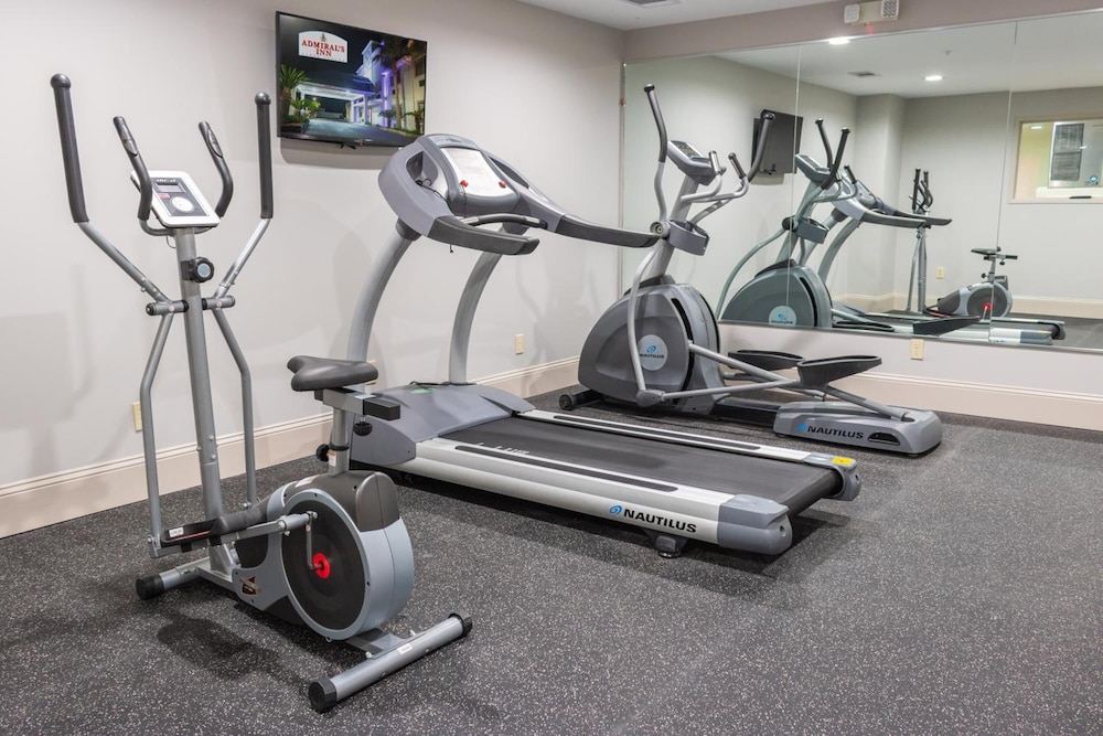 Howard Johnson Inn Tybee Island Savannah GA 38/69