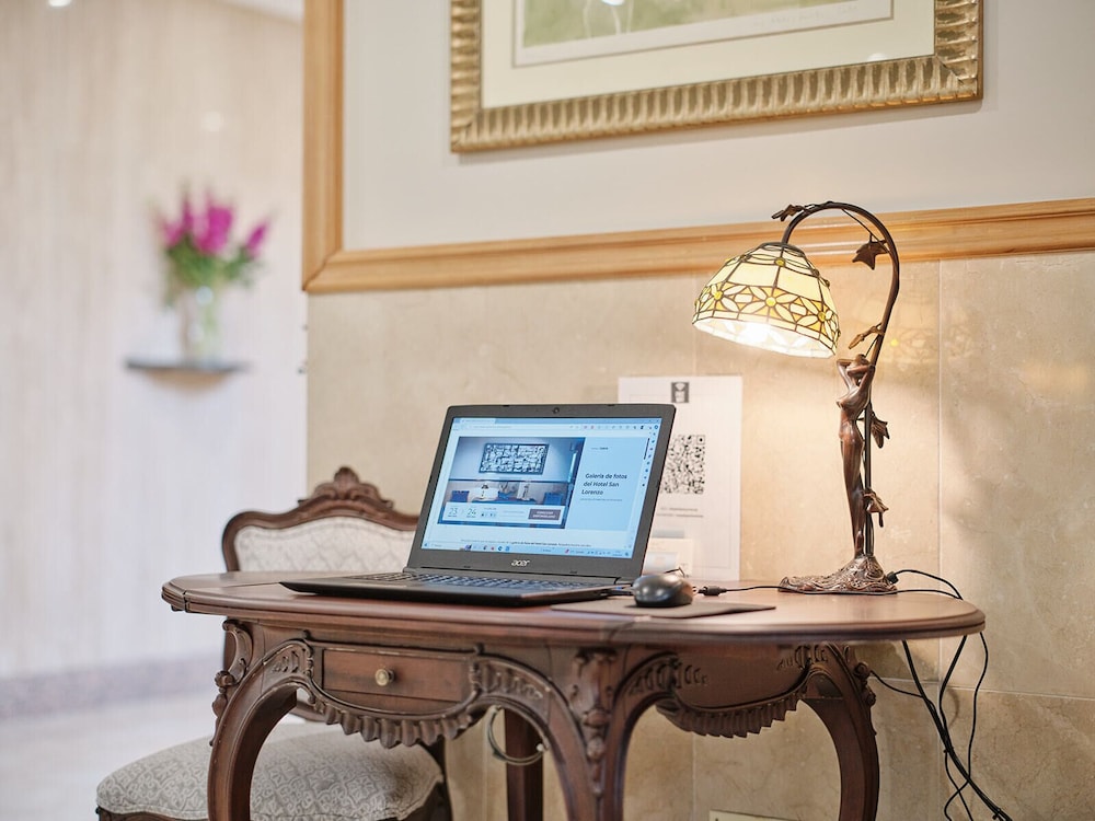San Lorenzo Hotel 38/48
