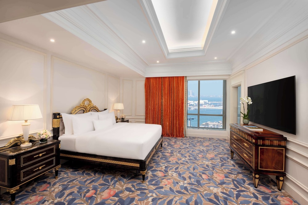 Imperial, Suite, King Bed