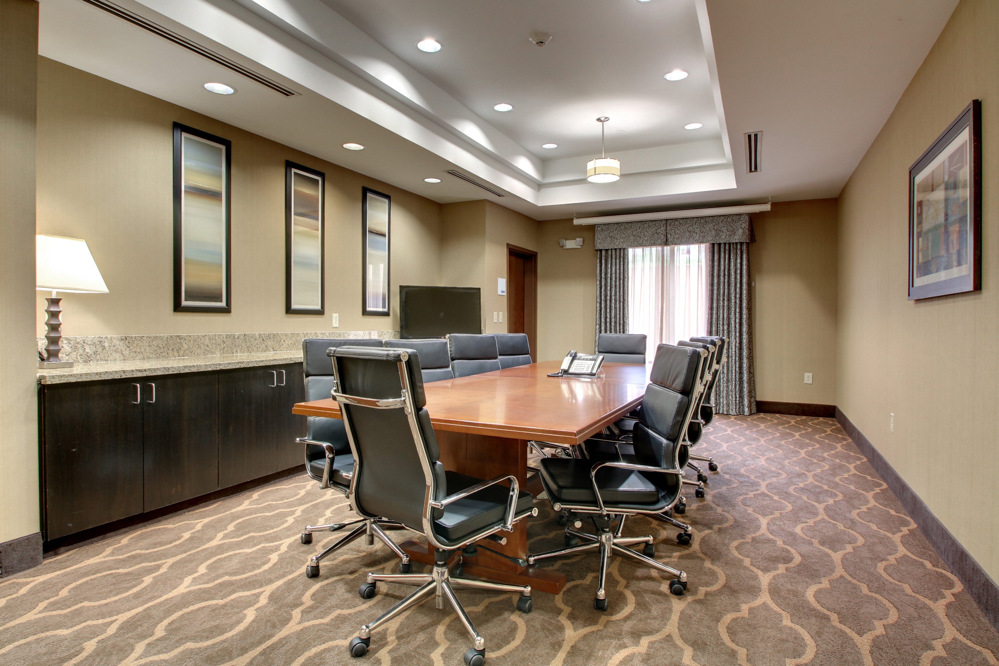 Holiday Inn Express Hotel Suites Natchez South 44/47
