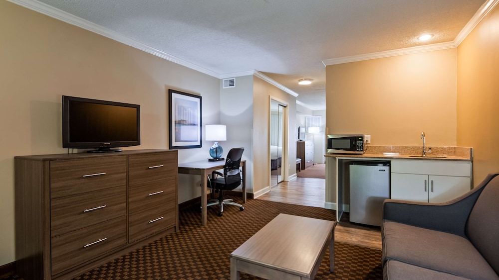Best Western Ocean City Hotel Suites 32/41