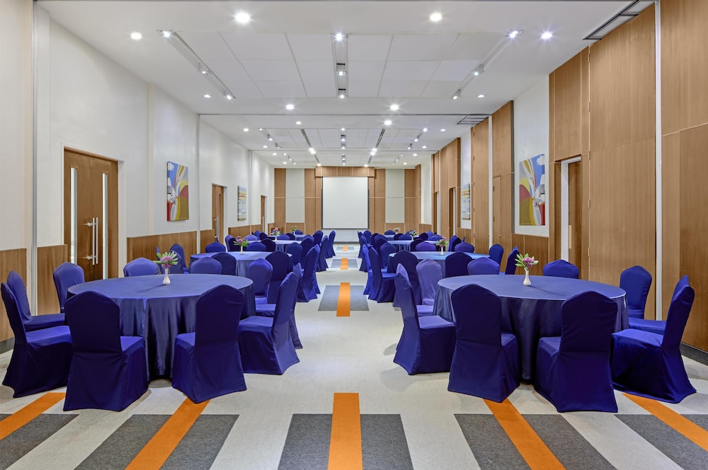Park Inn By Radisson Davao 56/65