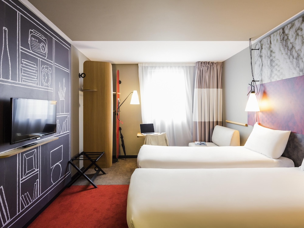 Standard, Multiple Beds