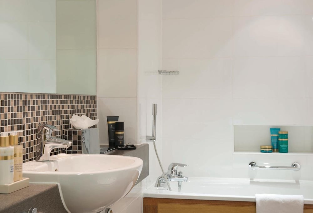 Champneys Springs 12/51